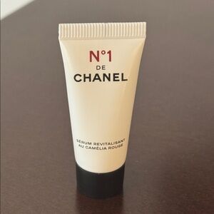 N°1 DE CHANEL REVITALIZING SERUM 5ML